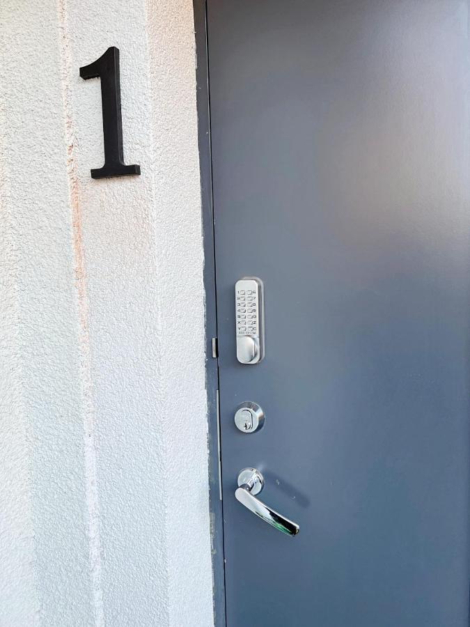Clinic Studio Apartments By Hostlovers Kaunas Exterior foto